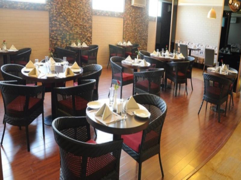 Best Western Plus O2 Indore Exterior photo